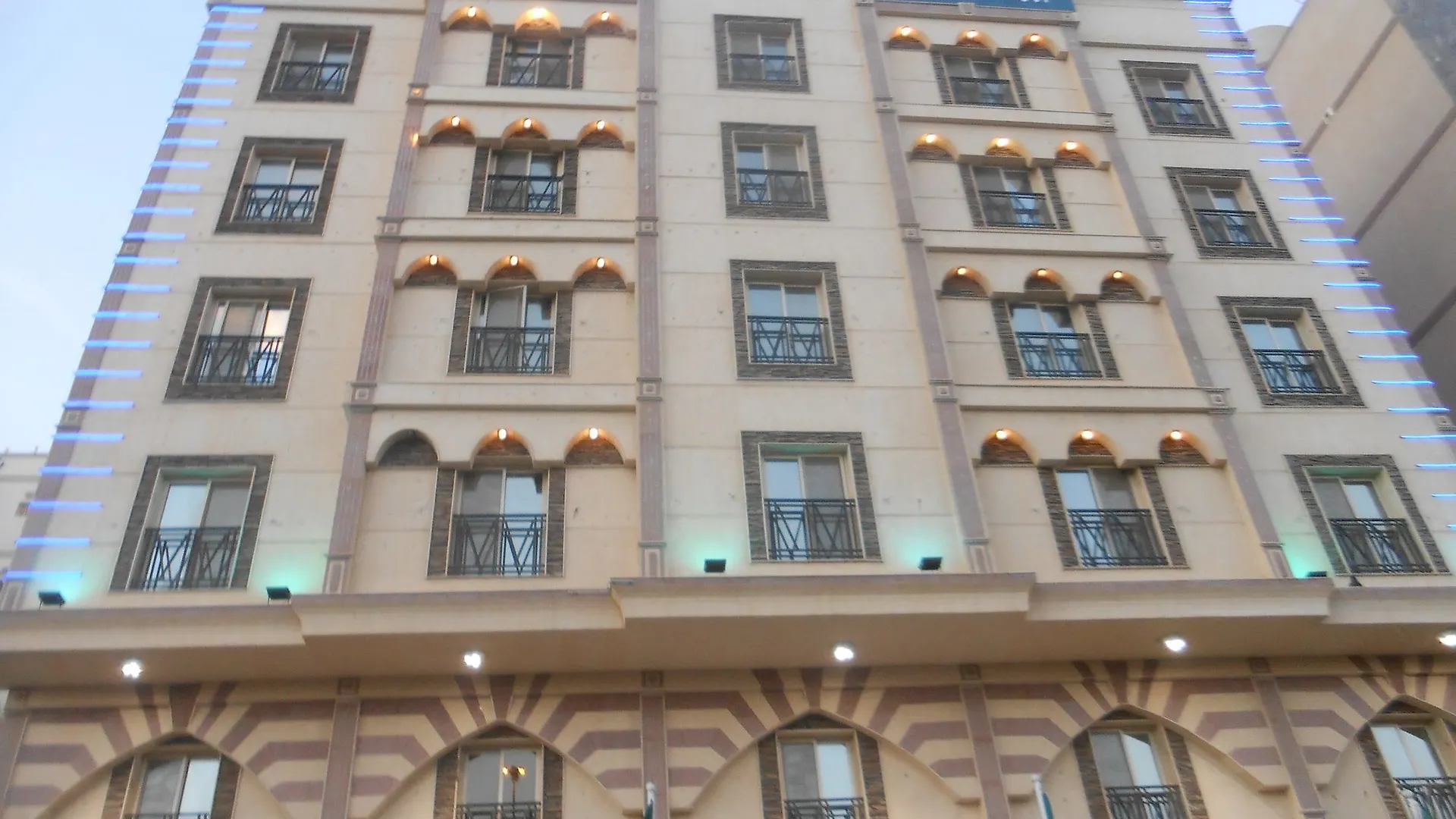 Golden Jwan Aparthotel Jeddah