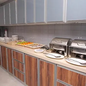 3* Aparthotel Al Raha